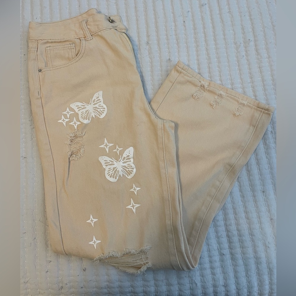 Shein - Butterfly Mom Jeans